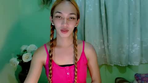 Kween online show from February 2025 12:25:02 PM