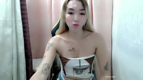 kweenie1026 online show from February 2026 01:29:02 PM