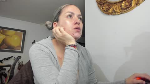 kyhara online show from December 2024 01:04:02 AM