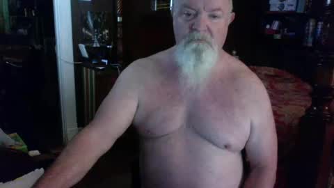 Snapshot of kyhgihntight chatting on May 2026 08:26:02 PM Nick Nude Celt KYHighNTight online show from May 2026 08:26:02 PM