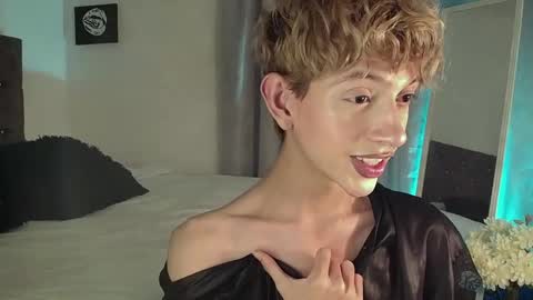 Kyle Cooper online show from December 2024 02:12:02 AM