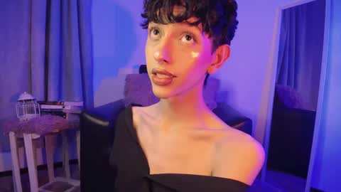 Kyle Cooper online show from February 2025 05:37:01 AM