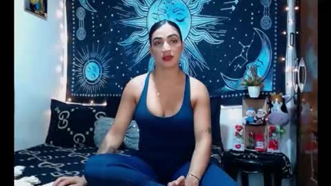 kylie online show from June 2026 10:01:02 PM