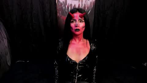 submissive demon Please help me to reach 500 thumbs up online show from October 2025 10:34:02 PM