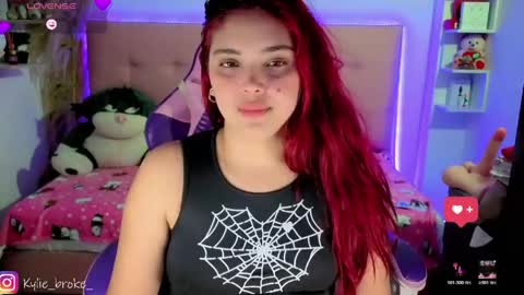 Snapshot of kylie_hottt_ chatting on May 2026 09:34:01 PM k ylie online show from May 2026 09:34:01 PM
