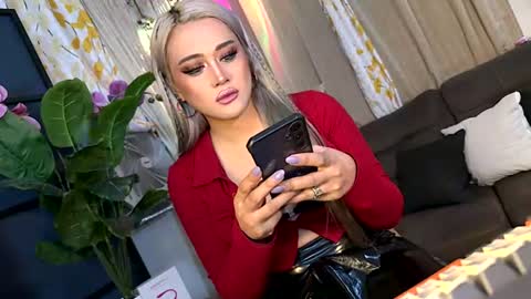 Snapshot of kylie_iyutera chatting on July 2026 08:56:02 AM kylie online show from July 2026 08:56:02 AM