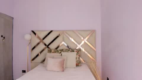 Kylie Reyes  online show from March 2026 07:30:01 PM