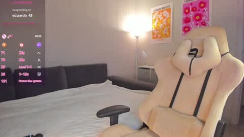 Ann online show from December 2024 03:04:01 AM