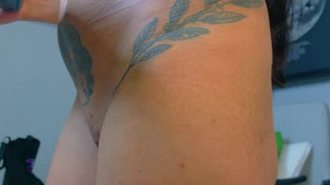 KYLIE  online show from March 2026 12:38:02 PM