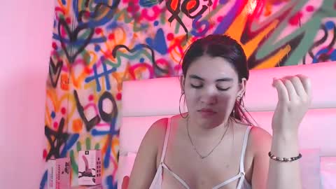 Snapshot of kyliebenson chatting on February 2025 08:57:01 PM Melissa online show from February 2025 08:57:01 PM