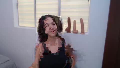 Snapshot of kyliebenson chatting on February 2025 08:21:01 PM Melissa online show from February 2025 08:21:01 PM