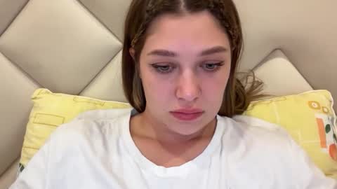 Din online show from April 2026 09:40:02 PM