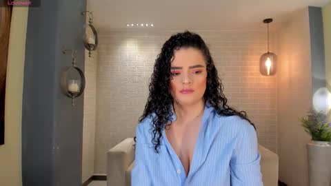 Kylie Jenkins online show from November 2025 11:21:02 AM