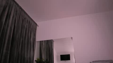 Snapshot of kyliejoyce chatting on November 2025 09:57:02 PM Kylie online show from November 2025 09:57:02 PM