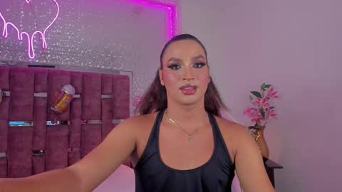 Kylie online show from October 2025 04:41:02 AM