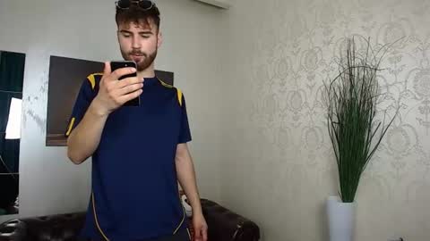 KyloEast online show from July 2026 04:27:02 AM