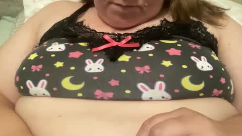 KYLO online show from September 2025 01:49:02 AM