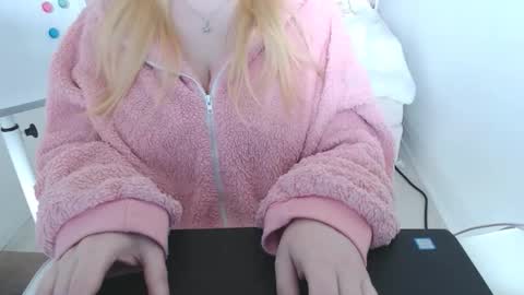 Snapshot of kymchi chatting on May 2026 10:50:02 PM Check Out My NSFW OnlyFans Link On Bio online show from May 2026 10:50:02 PM