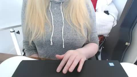 Snapshot of kymchi chatting on June 2026 10:29:02 PM Check Out My NSFW OnlyFans Link On Bio online show from June 2026 10:29:02 PM
