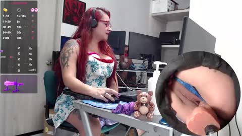 kyobiker223 online show from November 2025 03:01:02 PM