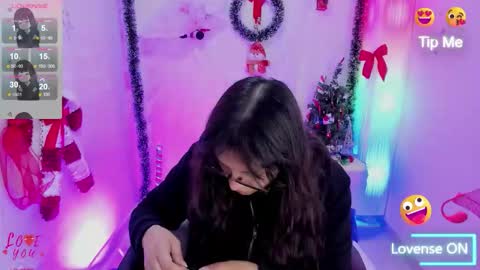 Kyomi online show from December 2025 01:42:01 PM