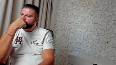 KysonOnyx online show from October 2025 11:21:02 AM