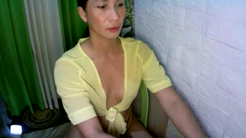 kyutshyne online show from November 2025 03:38:02 AM