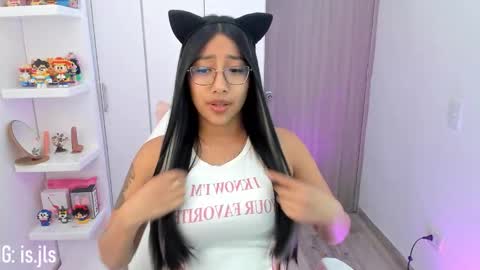 IG  online show from September 2025 03:43:02 AM