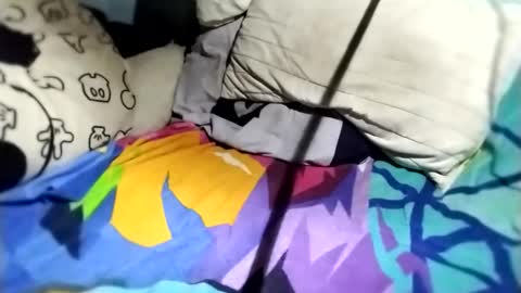 l0c0fundias online show from September 2025 09:00:01 AM