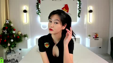 Snapshot of l1l_lola chatting on January 2025 04:19:01 AM Ameli online show from January 2025 04:19:01 AM
