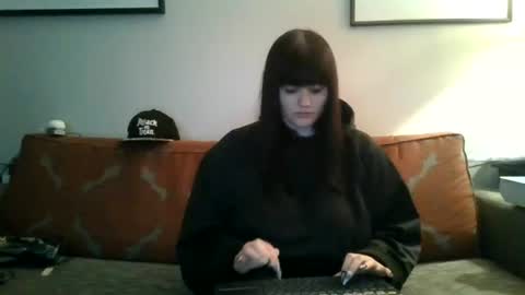 Snapshot of l1lybaby chatting on June 2026 05:50:02 AM Lily online show from June 2026 05:50:02 AM