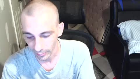 Snapshot of l1v1nth3dr3am chatting on July 2026 03:17:01 PM l1v1nth3dr3am online show from July 2026 03:17:01 PM