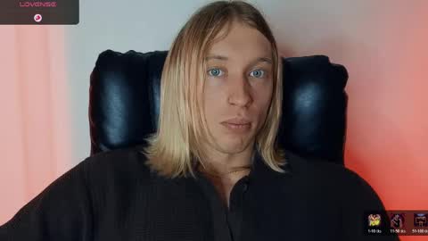 Snapshot of l_adonis_l chatting on April 2026 04:48:02 AM Adonis online show from April 2026 04:48:02 AM