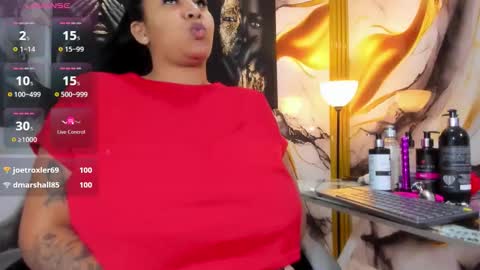 la_indiia online show from December 2025 01:09:02 PM