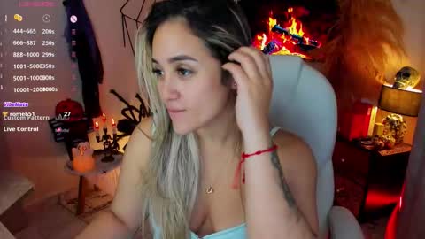 Snapshot of la_venezolana chatting on October 2025 08:14:02 AM Vero online show from October 2025 08:14:02 AM