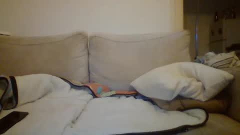 labelette007 online show from December 2024 07:46:02 PM