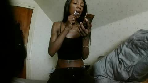 Bella online show from July 2026 04:06:01 PM
