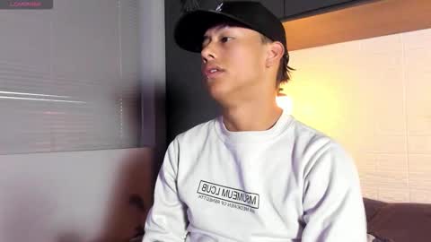 labrinthteasing online show from March 2026 01:51:03 PM