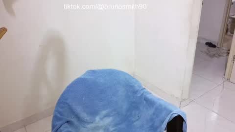 Bruno Smith online show from April 2026 03:37:02 AM