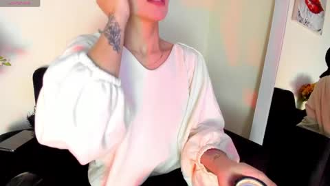 lace_victoria online show from April 2026 12:35:01 AM