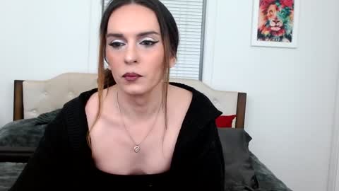 Snapshot of laceyphoenix1 chatting on January 2025 02:02:01 AM Lacey Phoenix online show from January 2025 02:02:01 AM