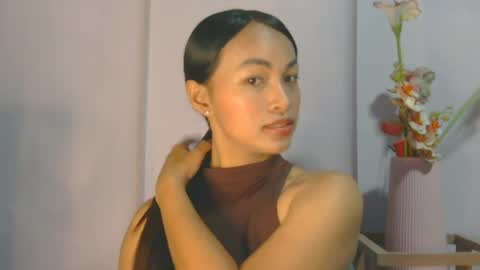 Mona online show from April 2026 02:01:01 AM