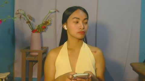 Mona online show from April 2026 03:24:01 PM