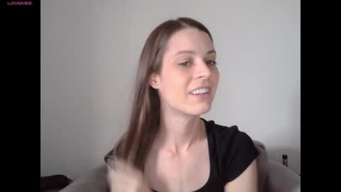 Lacie online show from December 2024 08:13:01 PM