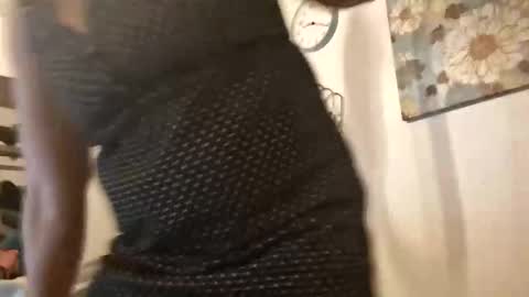 lacybell online show from February 2026 04:09:01 AM