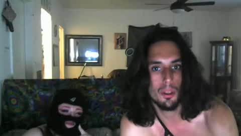 ladani23 online show from May 2026 12:00:01 PM