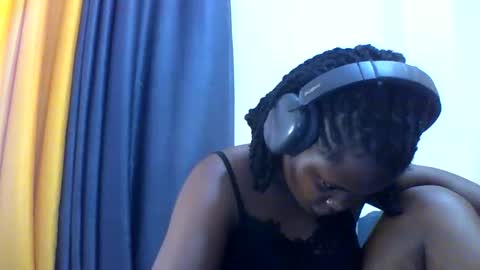 Snapshot of ladar_ chatting on March 2026 05:02:01 AM vida online show from March 2026 05:02:01 AM