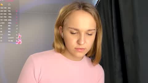 Sofia online show from September 2025 11:02:01 AM