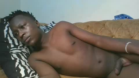 Snapshot of ladiesfun chatting on December 2024 10:48:01 PM ladiesfun online show from December 2024 10:48:01 PM