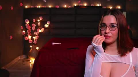 Kathie  Dicky    online show from September 2025 03:03:02 PM